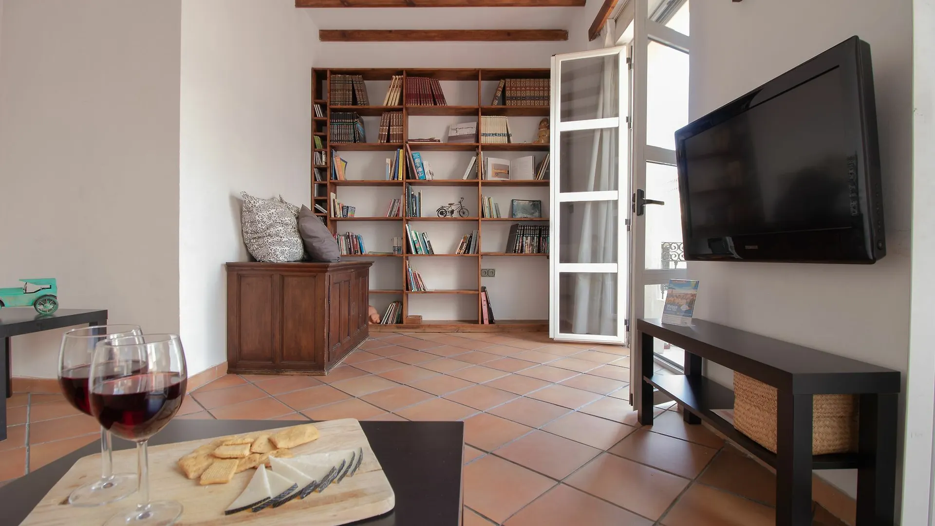 Uncibays Home Malaga Apartment
